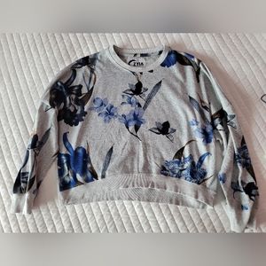Zyia floral crop sweater